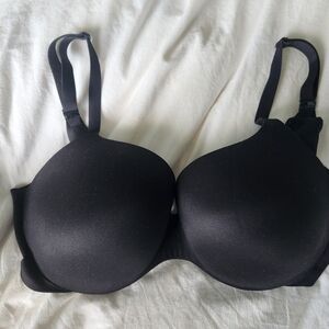 Victoria's Secret Elegant Black Bra - 38DDD